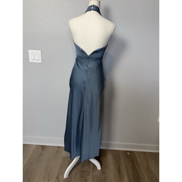 New ASTR Marissa Satin Halter Midi Dress in Dusty Blue Size XS - Picture 4 of 5